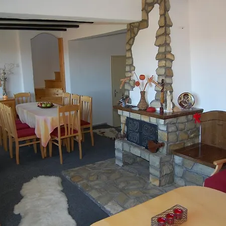 Prestoi Ferienhaus *